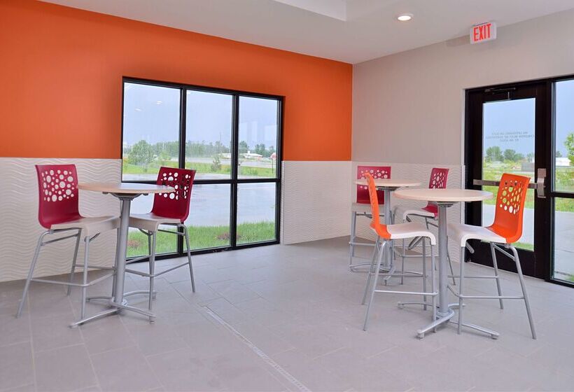 فندق Hampton Inn & Suites Ames