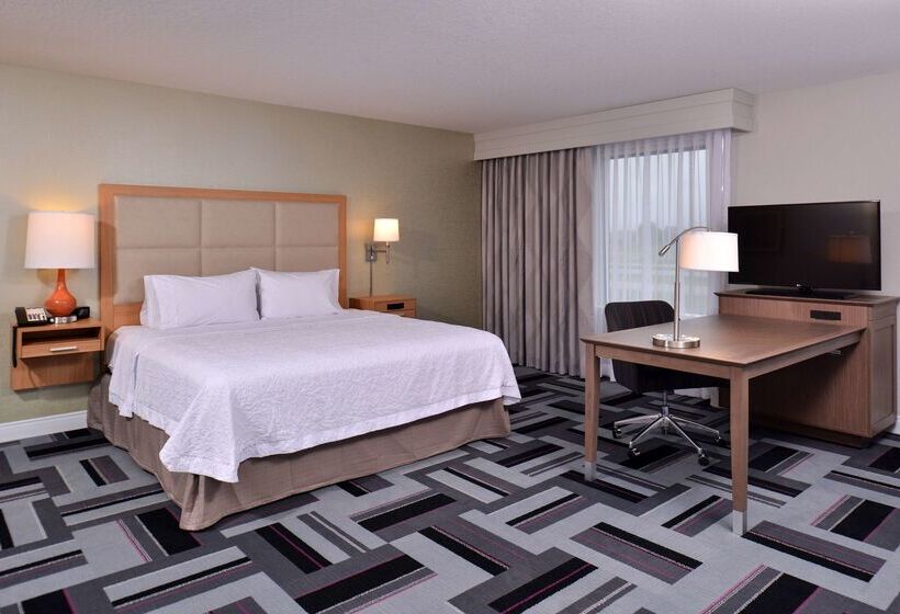 فندق Hampton Inn & Suites Ames
