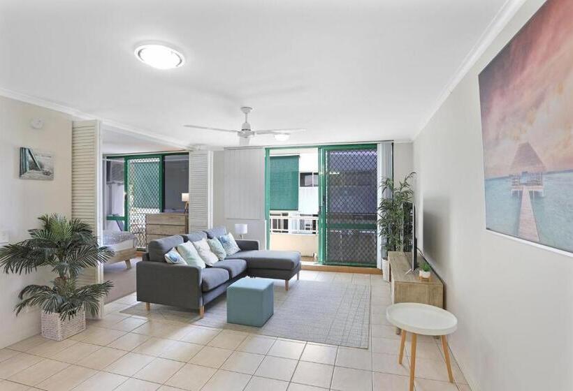 בית מלון כפרי Headland Gardens Holiday Apartments