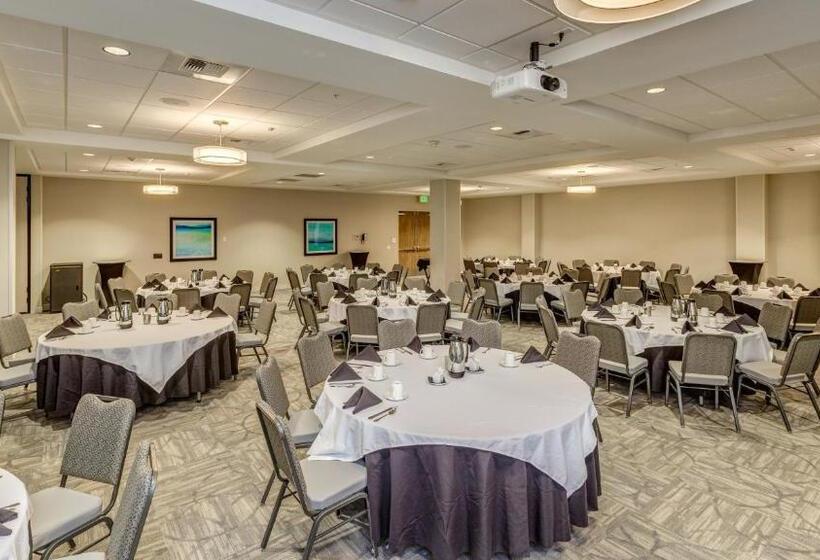 فندق Holiday Inn & Suites Bellingham, An Ihg