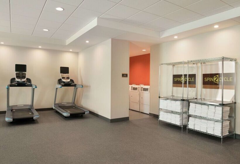 酒店 Home2 Suites By Hilton Milwaukee Airport