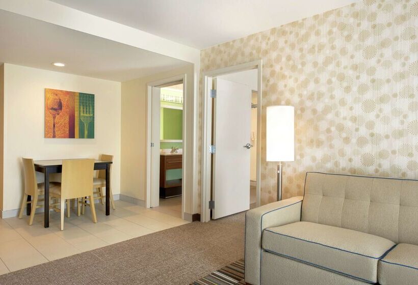 酒店 Home2 Suites By Hilton Milwaukee Airport