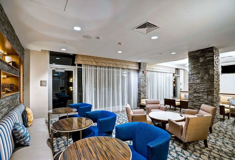 فندق Homewood Suites By Hilton Boston Brooklinelongwood Medical