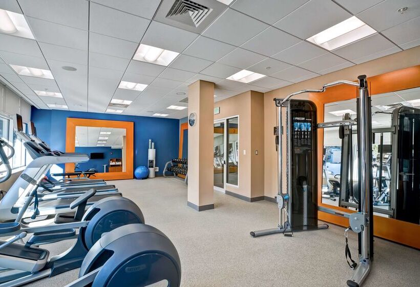 فندق Homewood Suites By Hilton Boston Brooklinelongwood Medical