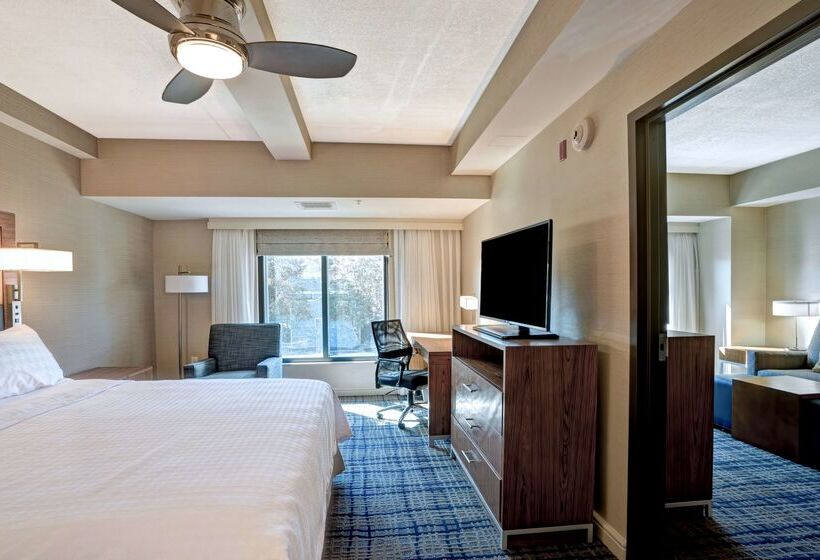 فندق Homewood Suites By Hilton Boston Brooklinelongwood Medical