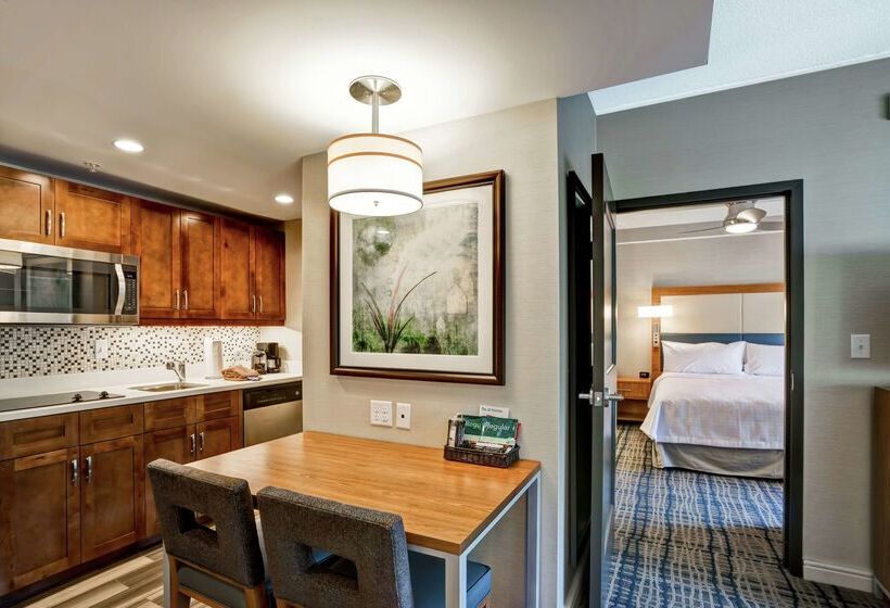 فندق Homewood Suites By Hilton Boston Brooklinelongwood Medical