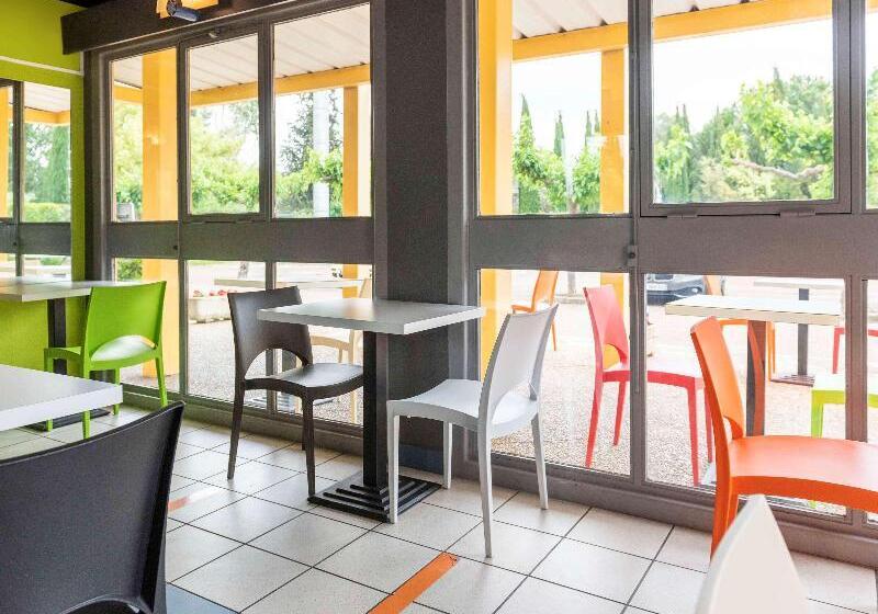 B&b Hotel Nîmes Caissargues