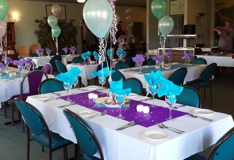 ホテル Jacaranda Motor Lodge