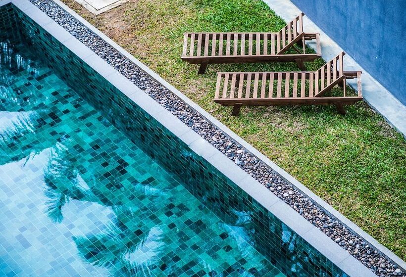 Отель Jasper House