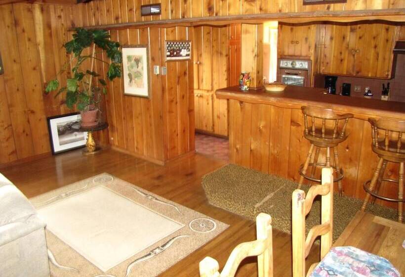 호텔 Kern Riverfront Lodge