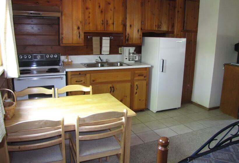 호텔 Kern Riverfront Lodge