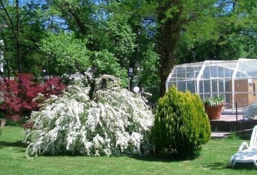 בית מלון כפרי King