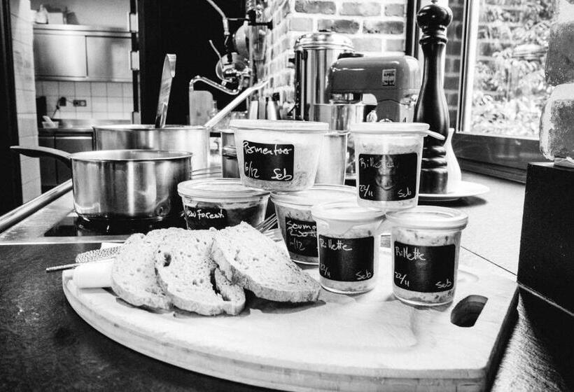 Отель Le Magic Hall