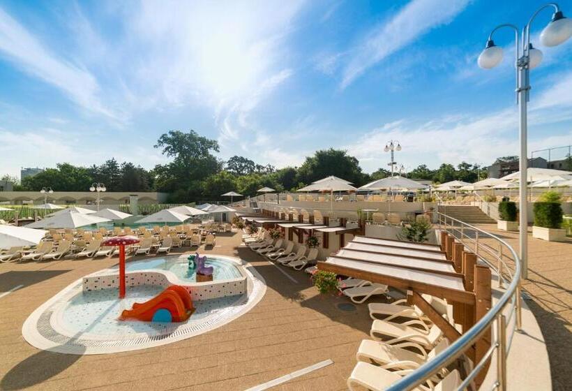 호텔 Lotus Therm Spa&luxury Resort