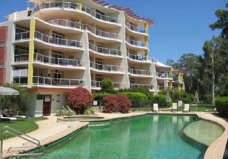 בית מלון כפרי Magnolia Lane Apartments