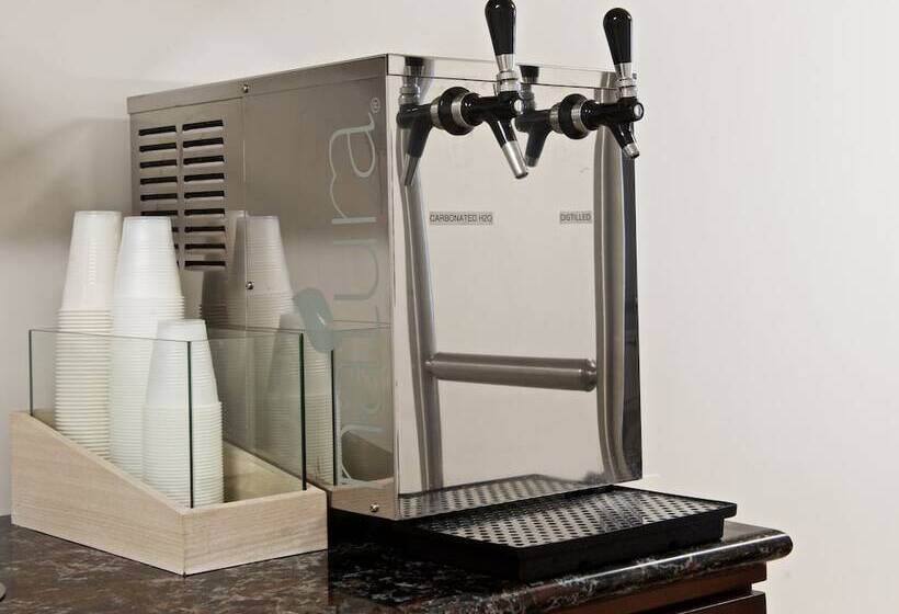 فندق Marriott Syracuse Downtown