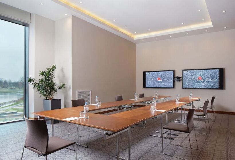 Отель Minsk Marriott