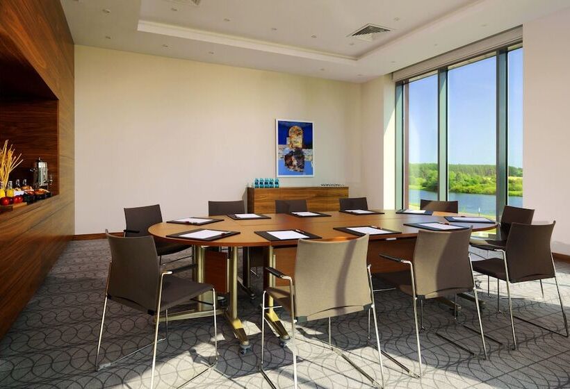 Отель Minsk Marriott