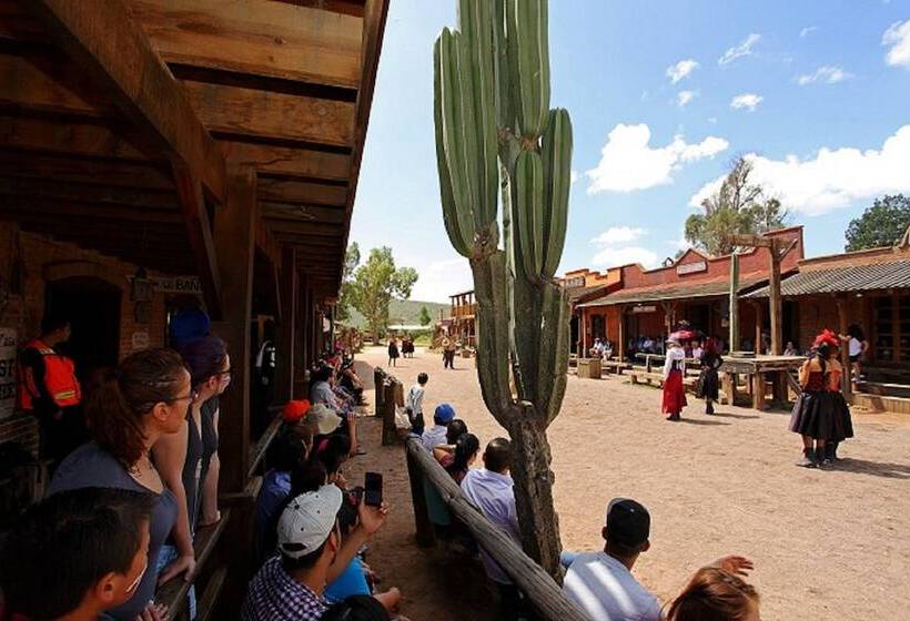 فندق Mision Express Durango