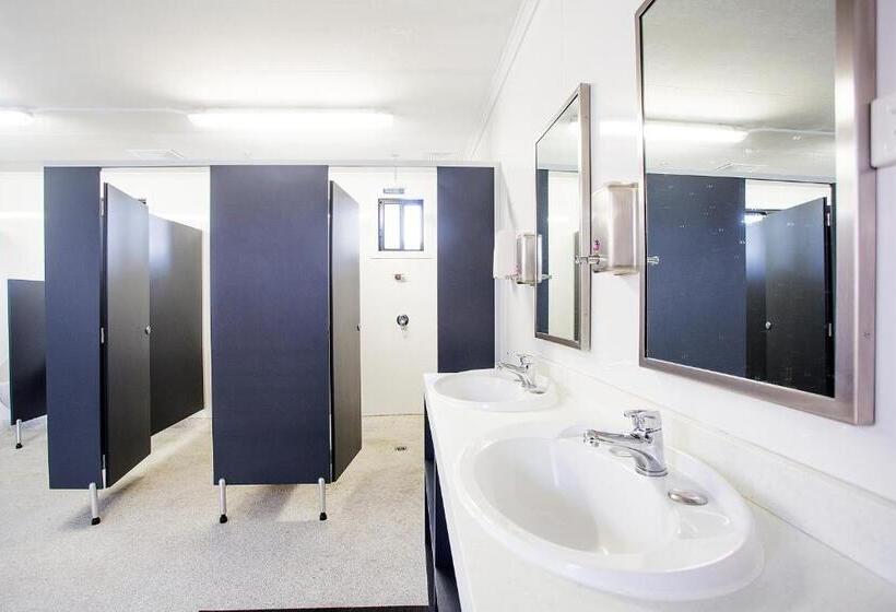 هتل Mycow Accommodation Mackay