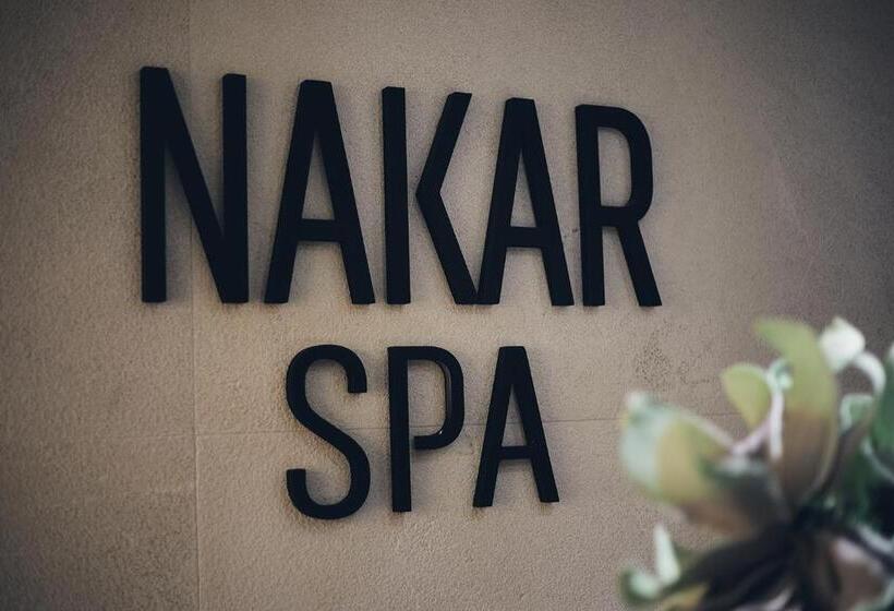 هتل Nakar