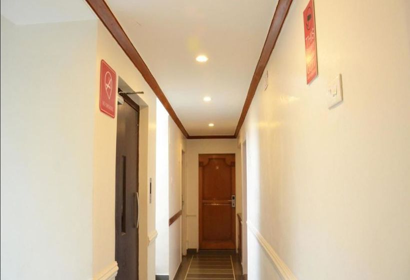 בית מלון כפרי Oyo Rooms Near Laxminarayan Theatre Swargate