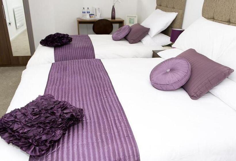 Отель Parkview Residence