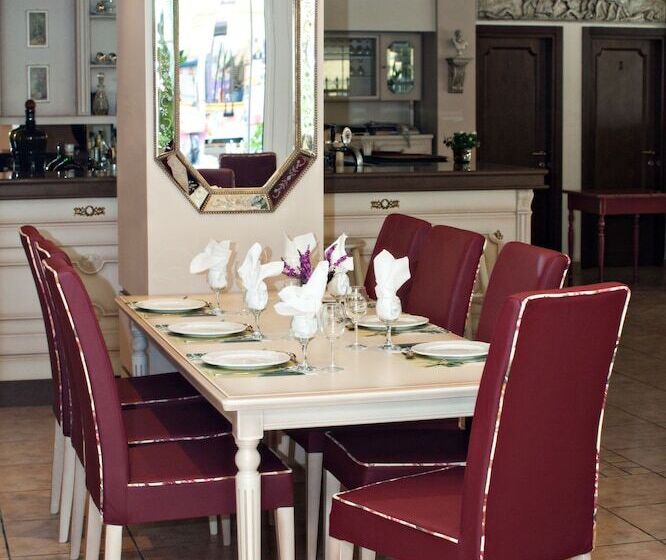 فندق Parthenon Art