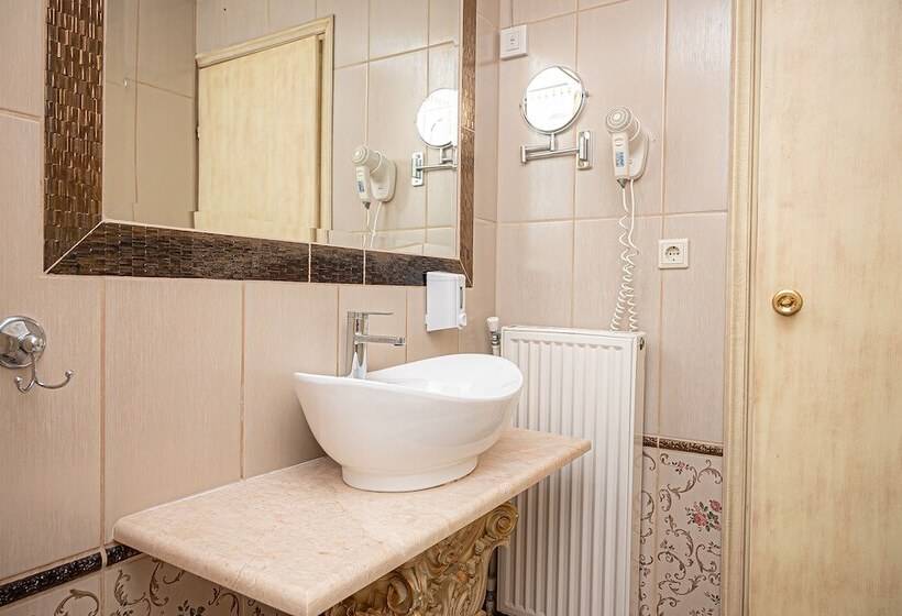 فندق Parthenon Art