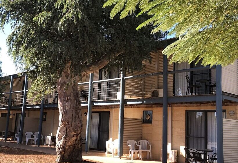 בית מלון כפרי Pelican S Nest