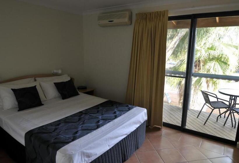 בית מלון כפרי Pelican S Nest