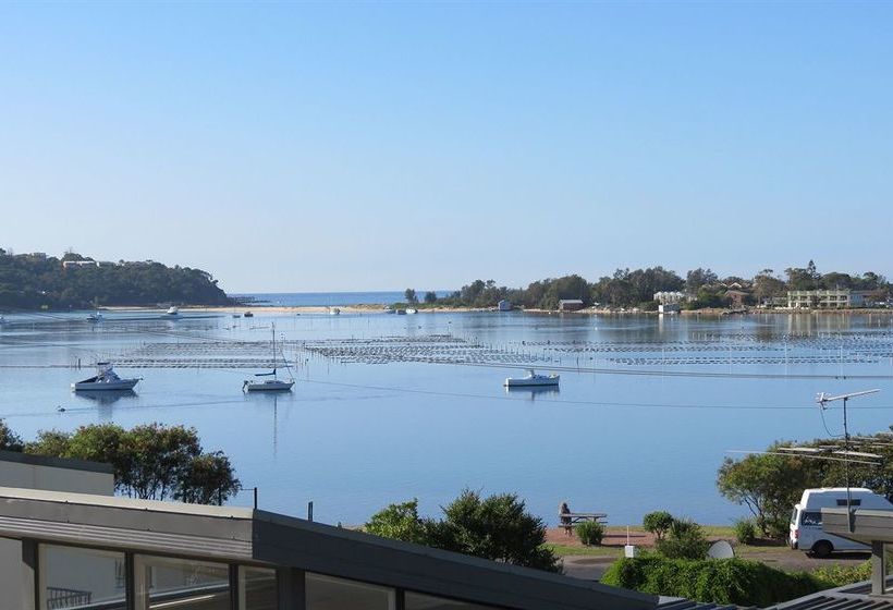 בית מלון כפרי Penguin Mews