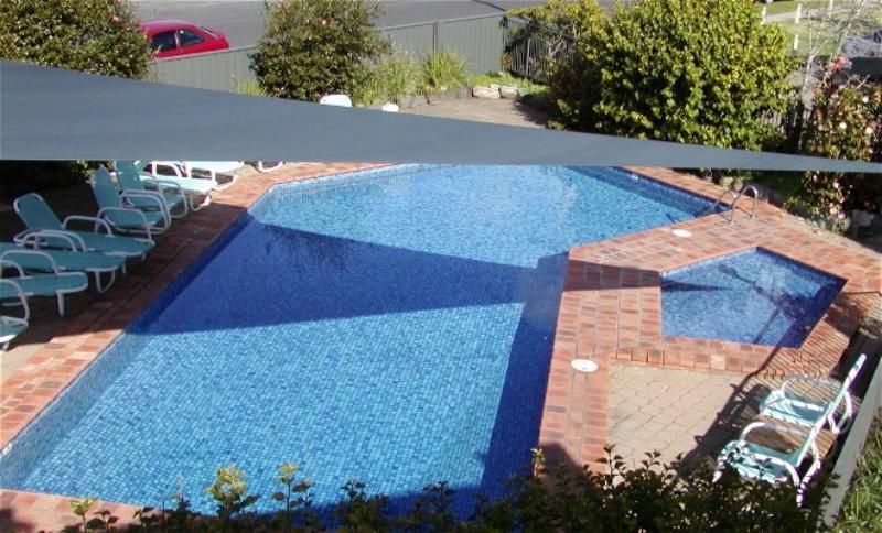 בית מלון כפרי Penguin Mews