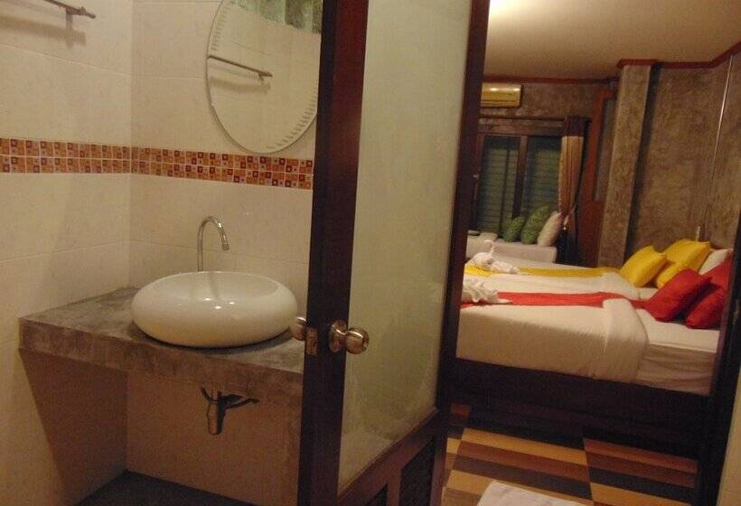 Отель Araya Boutique