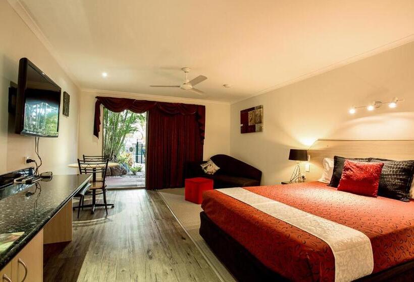 هتل Pialba Motor Inn