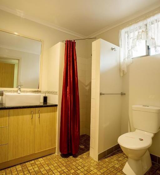 هتل Pialba Motor Inn