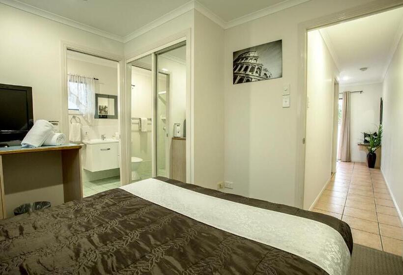 هتل Pialba Motor Inn