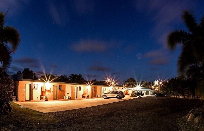 هتل Pialba Motor Inn