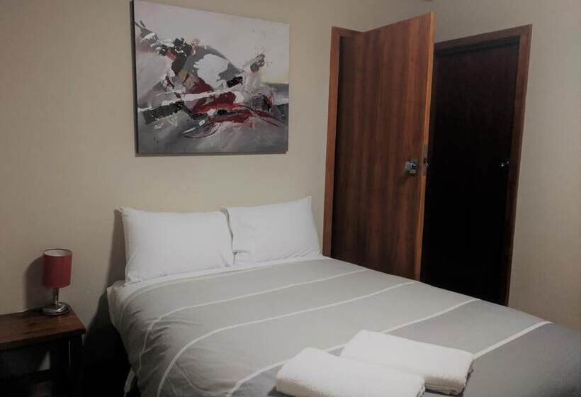 בית מלון כפרי Prince Of Wales