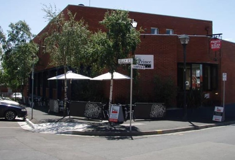 בית מלון כפרי Prince Of Wales