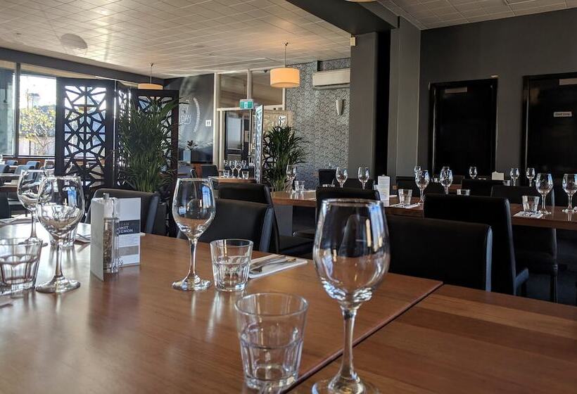 בית מלון כפרי Prince Of Wales