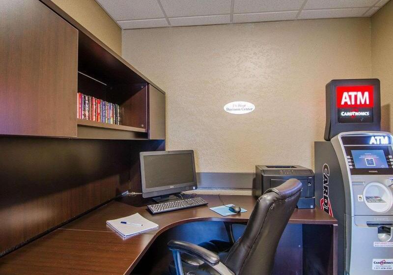 فندق Kindersley All Suites