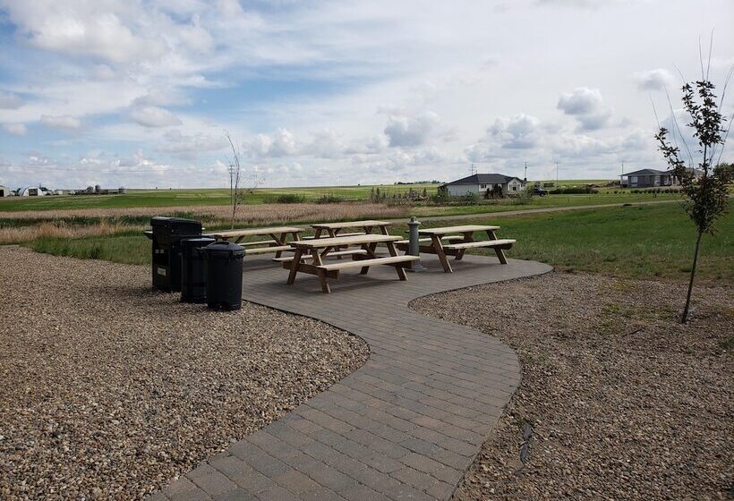 فندق Kindersley All Suites