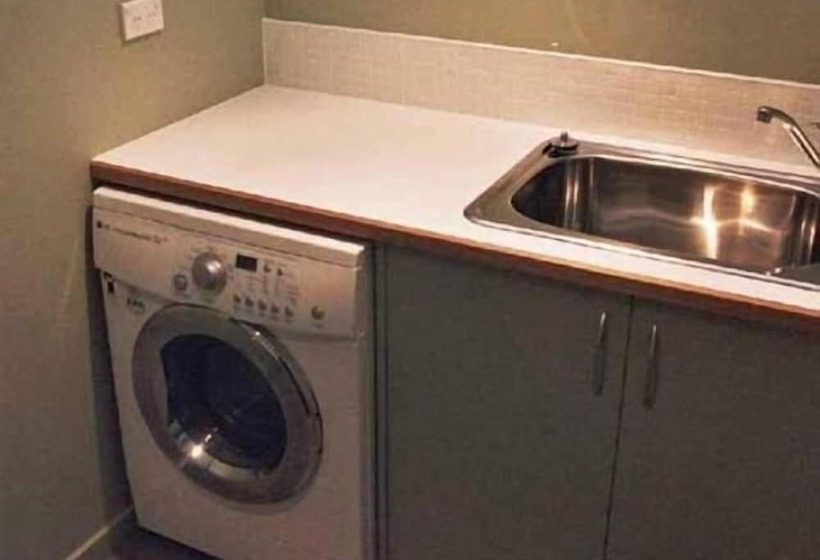 فندق Red Brier Cottage Accommodation