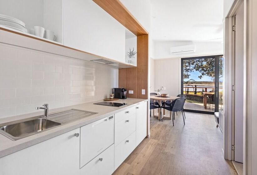 בית מלון כפרי Reflections Urunga   Holiday Park