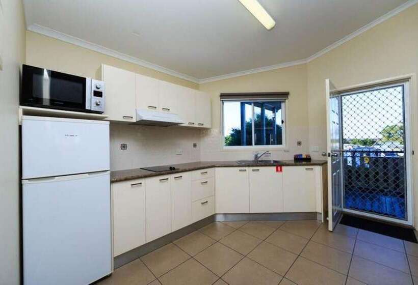 בית מלון כפרי Reflections Urunga   Holiday Park