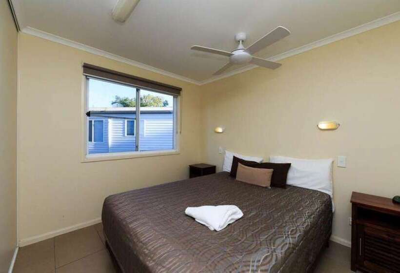 בית מלון כפרי Reflections Urunga   Holiday Park