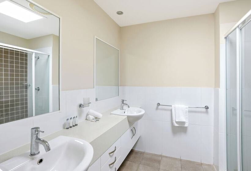 בית מלון כפרי Reflections Urunga   Holiday Park