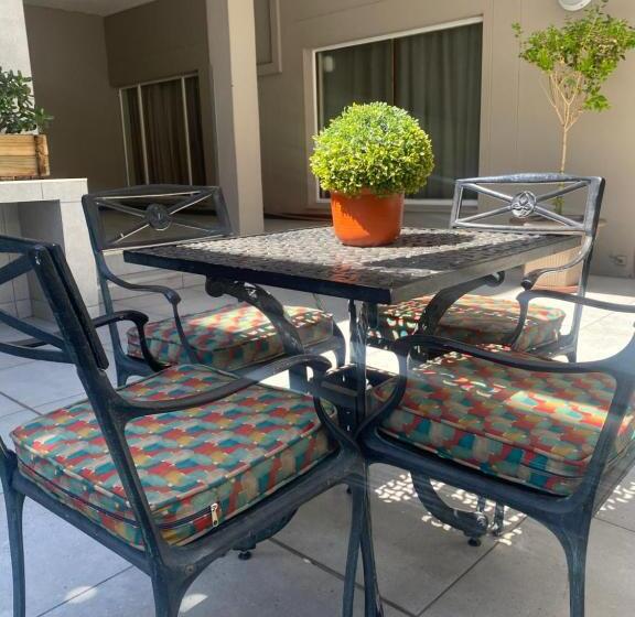 酒店 River City Inn