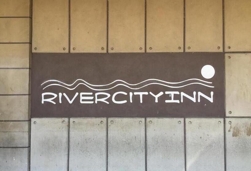 酒店 River City Inn